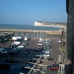Vue Sur Et Sur L Entree Du Port Daire