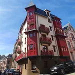 Vue Sur Et Sur L Entree Du Port Le Tréport