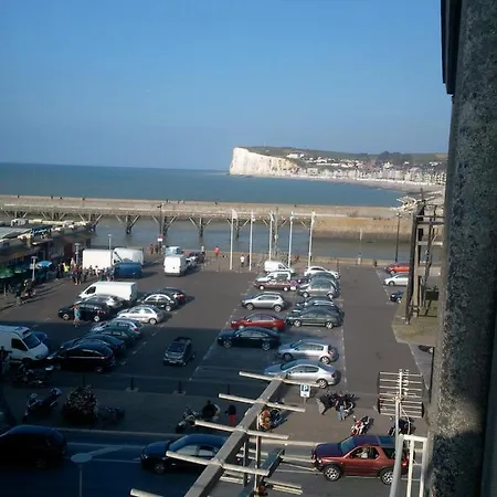 Vue Sur Et Sur L Entrée Du Port Apartamento